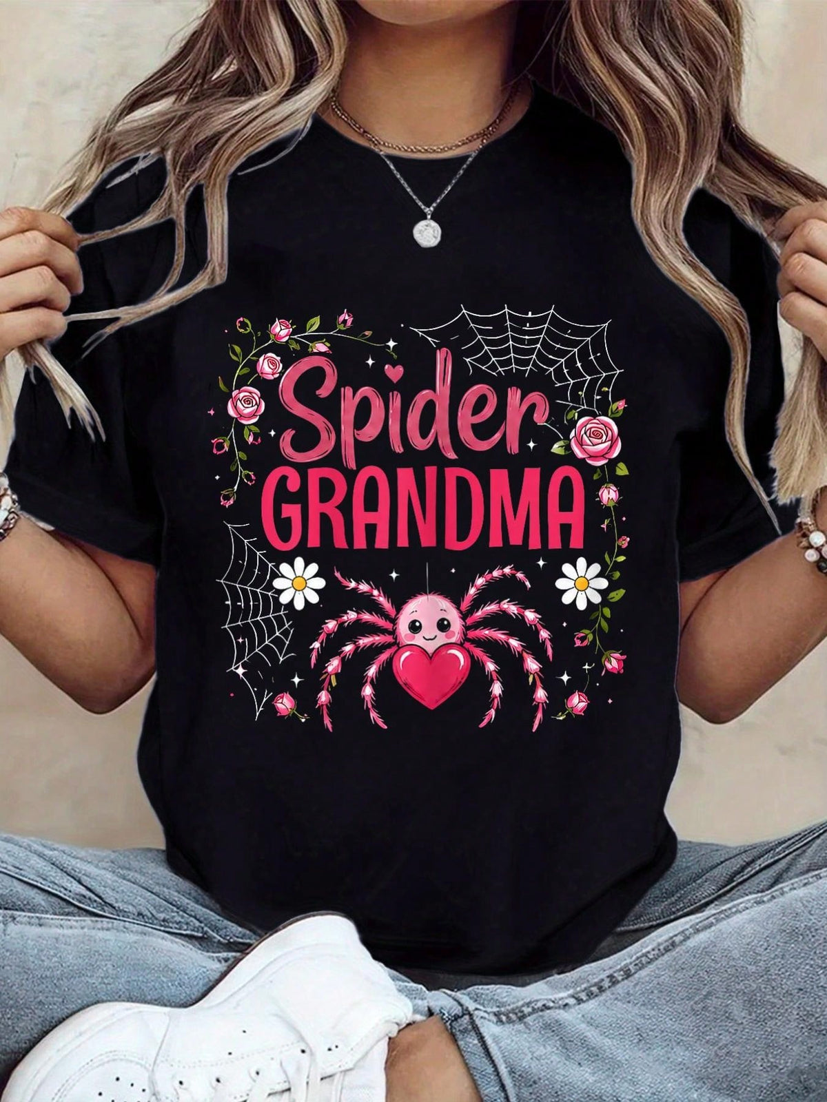 Spider Grandma Family Spider Silk Funny Halloween Women's T-Shirt, Autumn Tops For Women