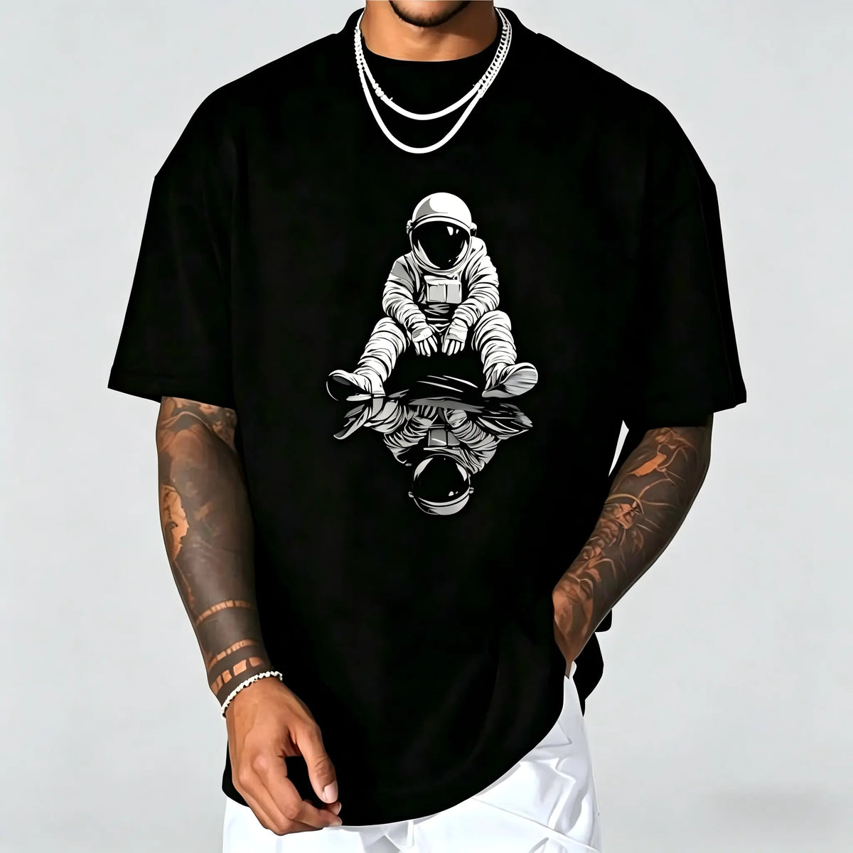 Fashion Astronaut Mirror Reflection Graphic T?Shirt, Space Lover Unisex Casual Crew Neck Short Sleeve Streetwear Tee Men T shirts