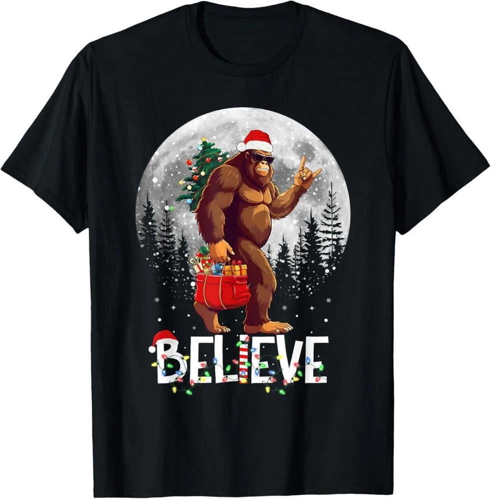 Santa Bigfoot Christmas Lights Funny Sasquatch Believe Xmas T-Shirt