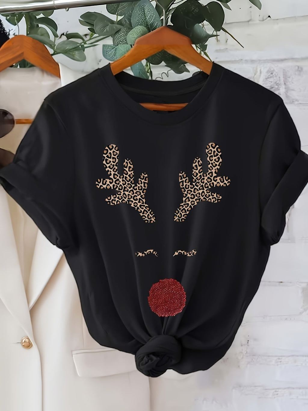 Women's Christmas Reindeer Graphic T-Shirt Cute Leopard Antler Red Nose Holiday Tee Casual Short Sleeve Crewneck Gift Top
